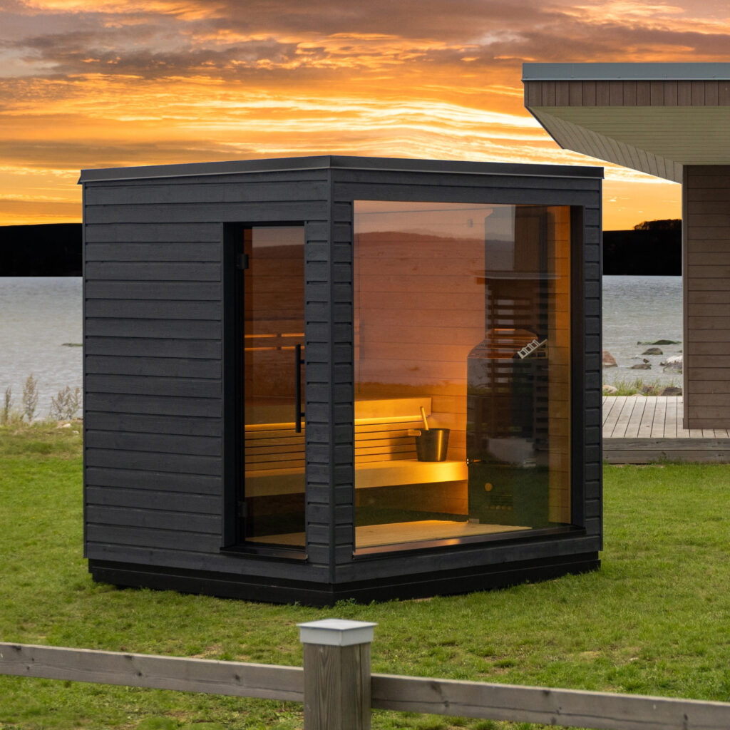 SaunaLife G6 backyard sauna with black exterior
